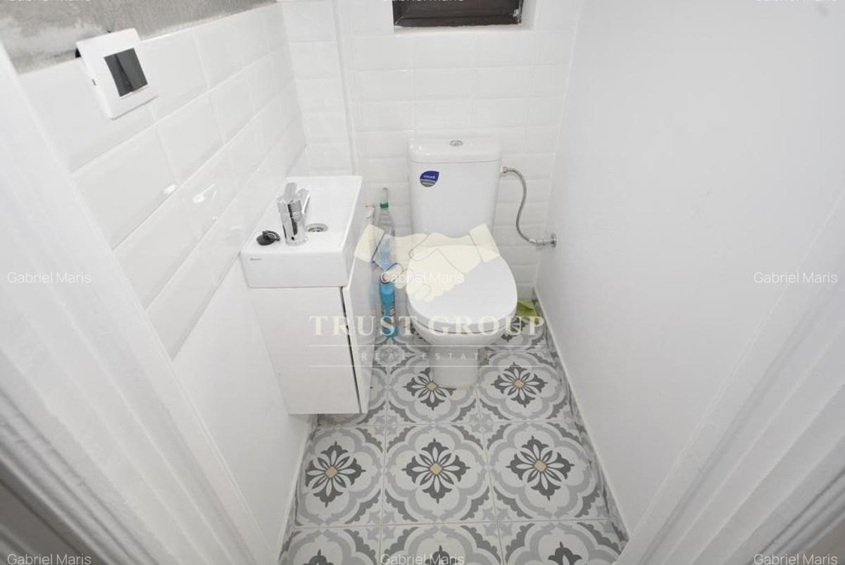 Apartament cu 4 camere decomandat în Romană - 11