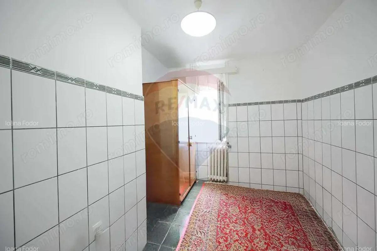 Apartament cu 2 camere de vanzare, etaj 1, in zona Rogerius - 4