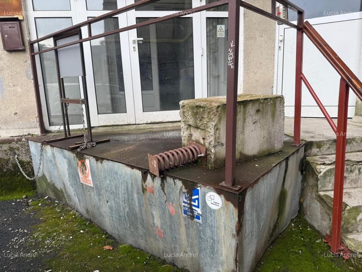 Spațiu comercial, 200 mp în Central - 13