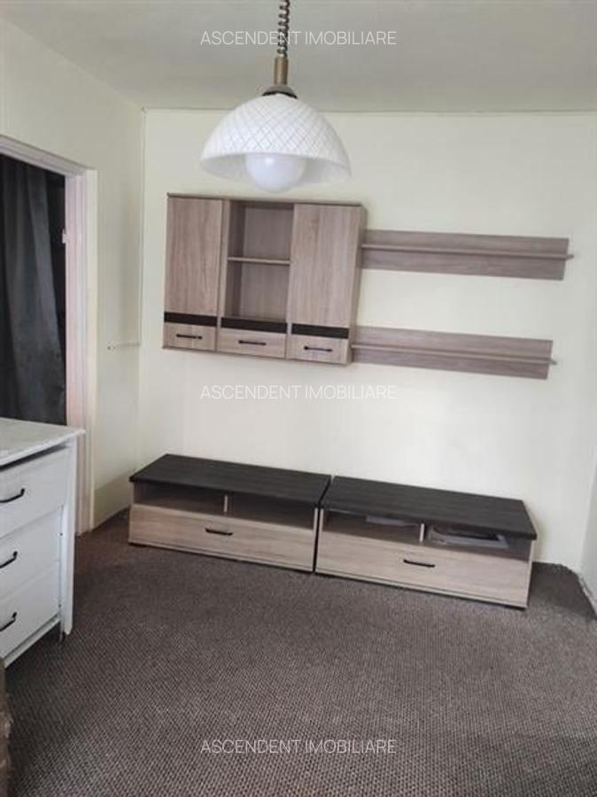 Florilor, Brasov - 1