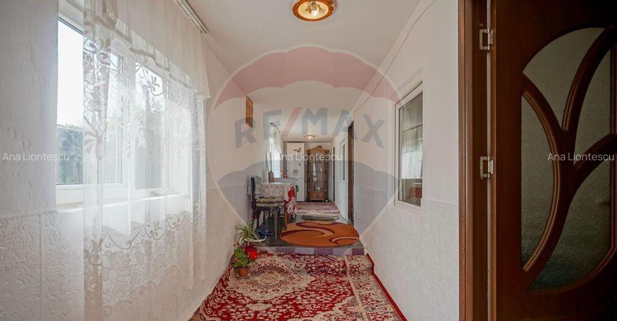 Casa / Vila cu 3 camere de vanzare - 5