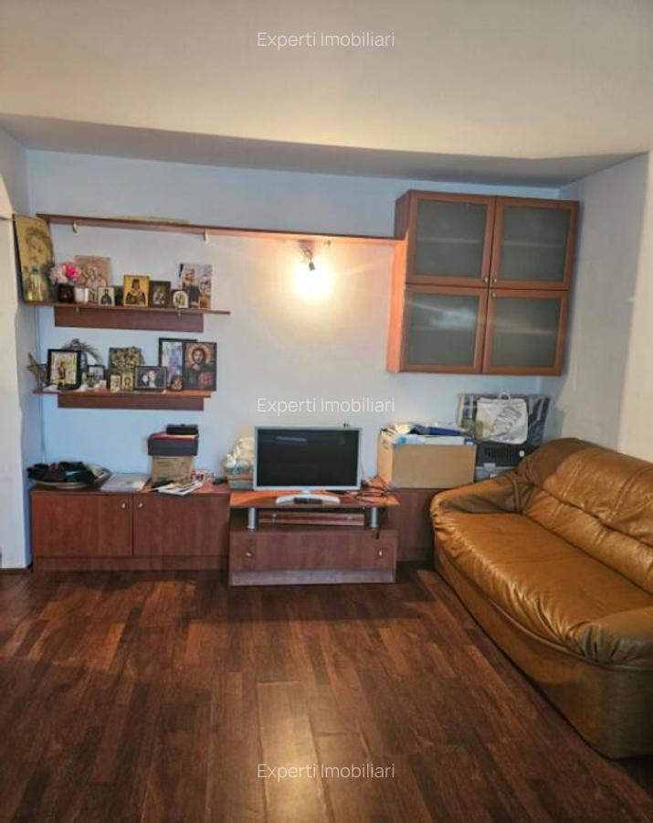 Apartament 4 camere zona Faleza Nord - 1