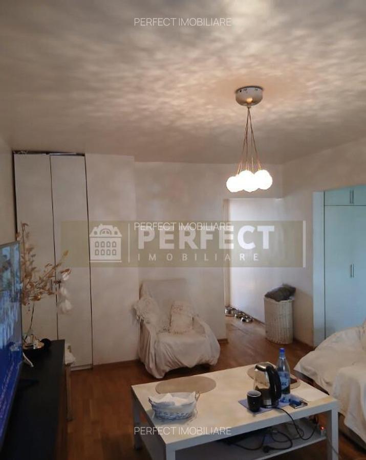 Apartament 2 camere,semidecomandat,9 MAI,PARTER,pret 65000EUR!!! - 3