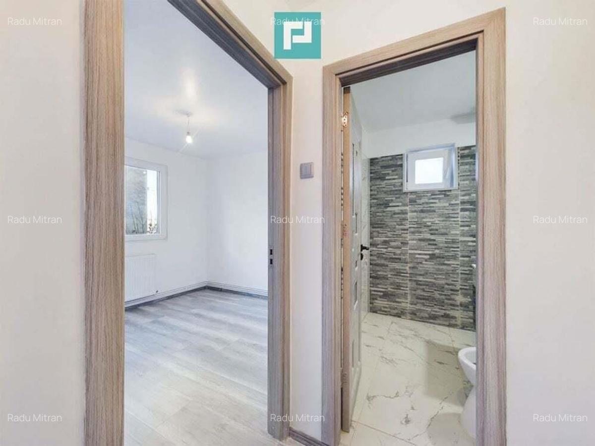 Apartament 3 camere pe str Hateg in Vlaicu - 2