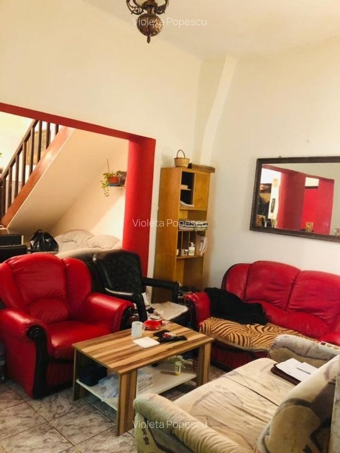 Apartament cu 4 camere semidecomandat în Dâmbovița - 3