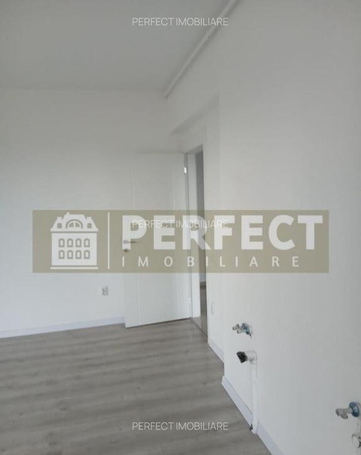 Apartament !!NOU!! 3 camere etaj 6/8 PRET 82000 euro - 7