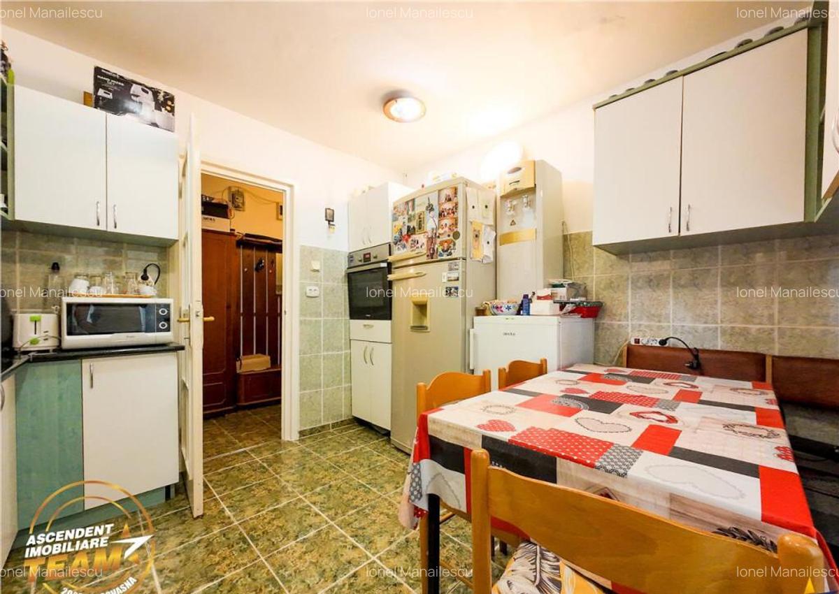 LIVE!Decomandat,pe 4camere,zonare linistita,compozitie frumo - 3