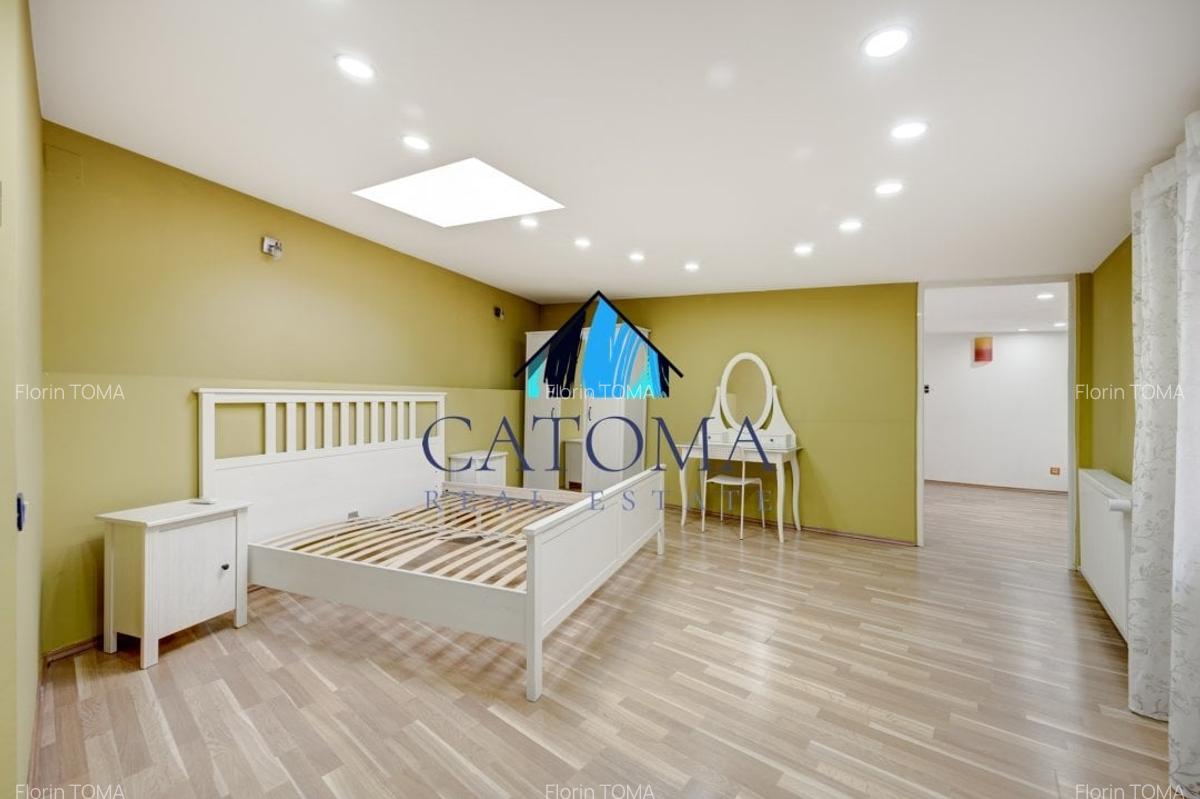 Parcul Carol / Casa individuala / renovata / investitie /  mutare imediata ! - 19