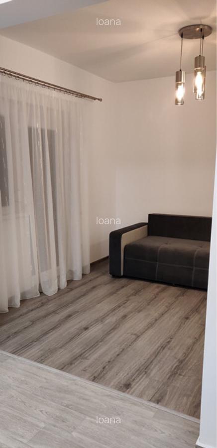 Inchiriez apartament 3 camere Calea Cisnadiei - 3