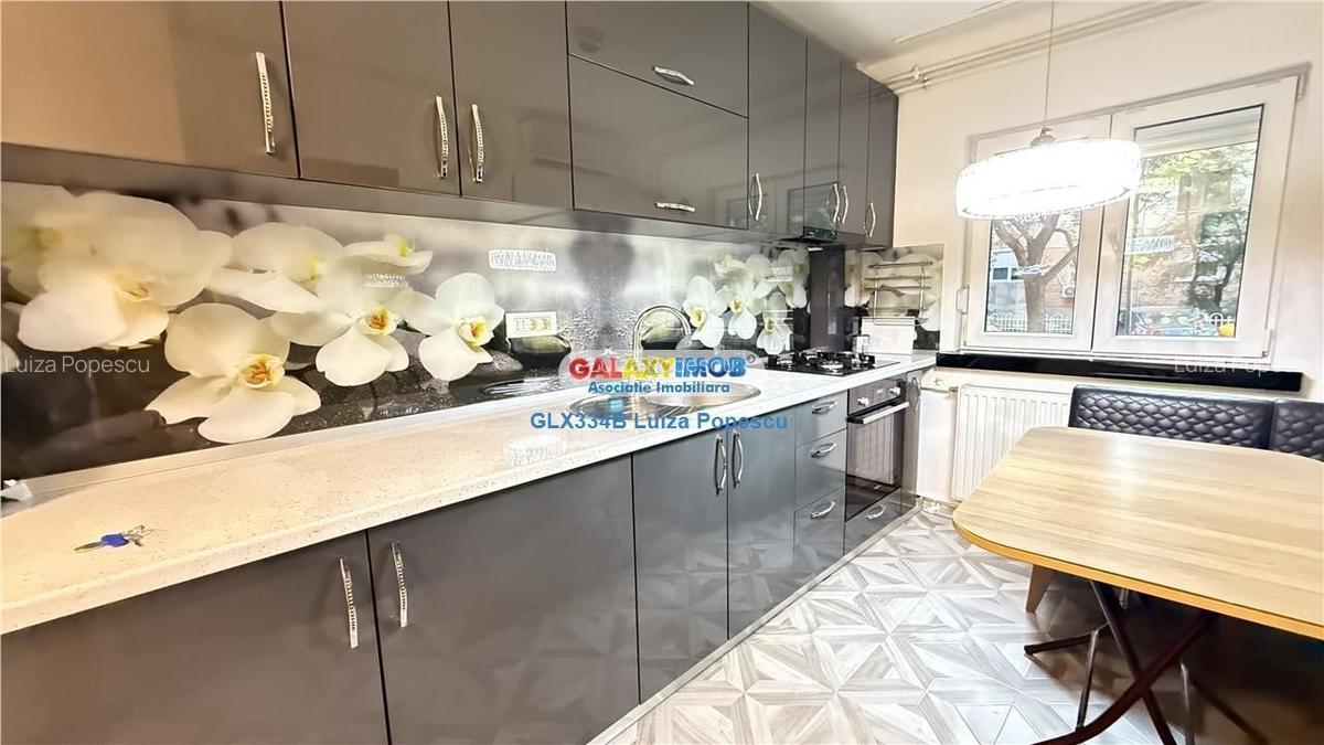Vanzare apartament 3 camere RAHOVA-DUMBRAVA NOUA parter cu balcon - 1
