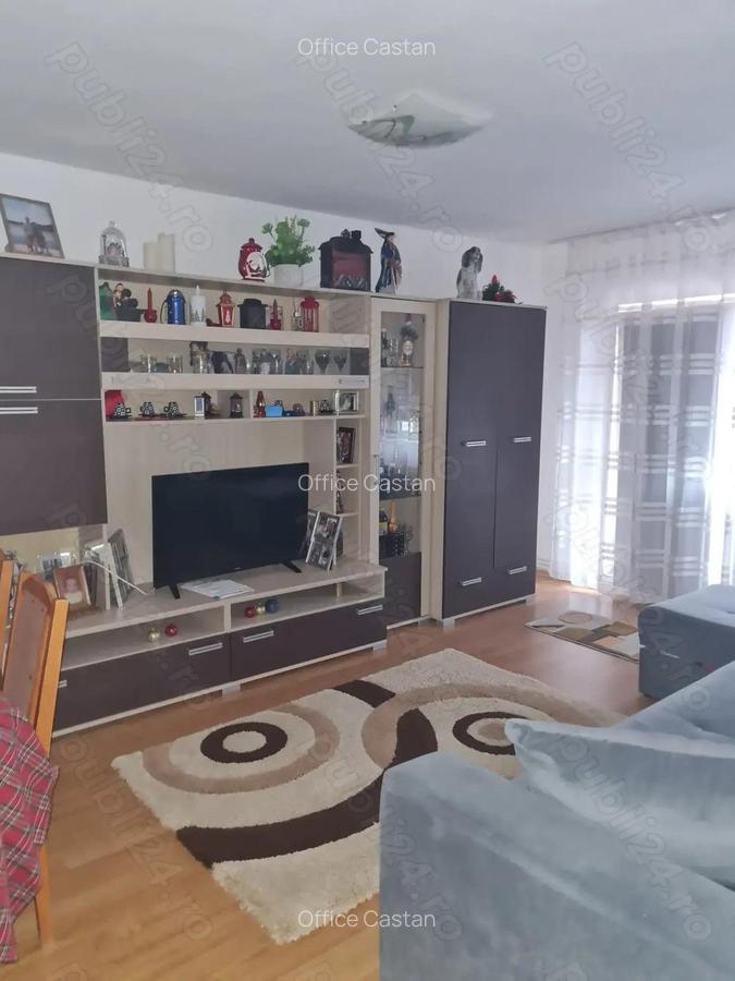 Apartament de vanzare - 2