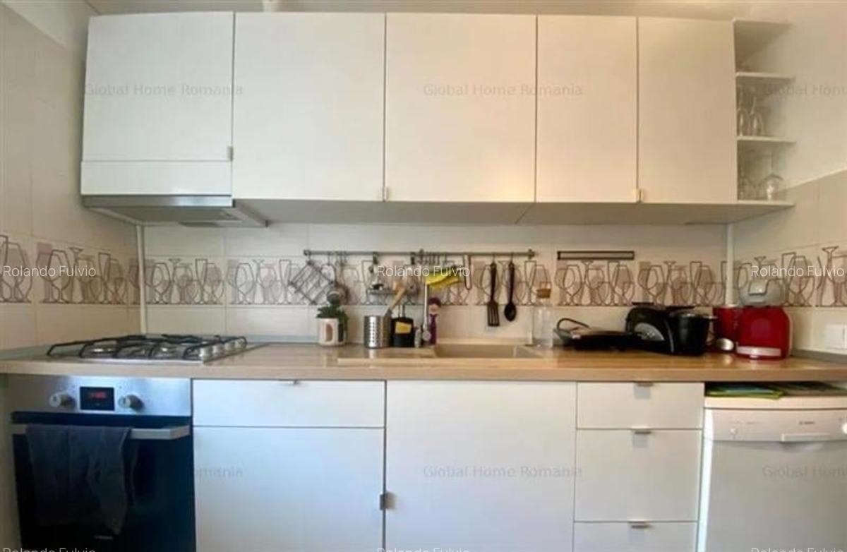 Vanzare apartament 4 camere in Vila Vasile Lascar, ideal hotel - 3