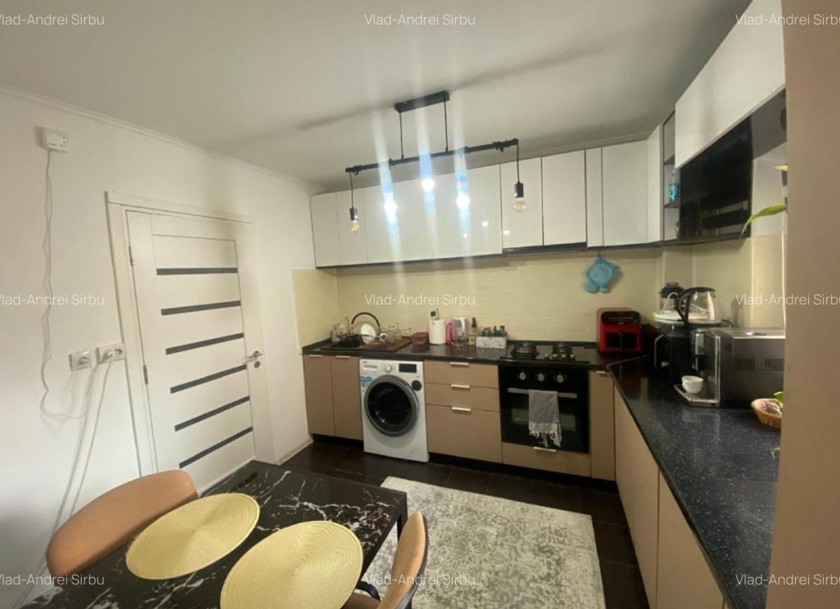 Apartament cu 3 camere decomandat, mobilat în 13 Septembrie - 3