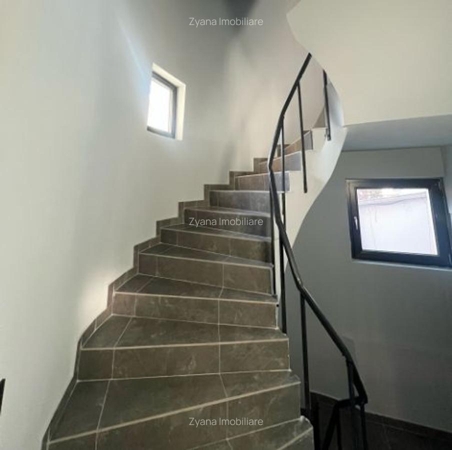 Un produs Rar in Piata,   Aviatorilor – Parcul  Kiseleff  7 camere,  261mp.,  curte - 90mp.,  Garaj - 10