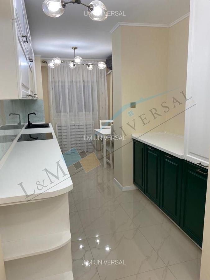 Apartament cu 3 camere, mobilat în Decebal - 5