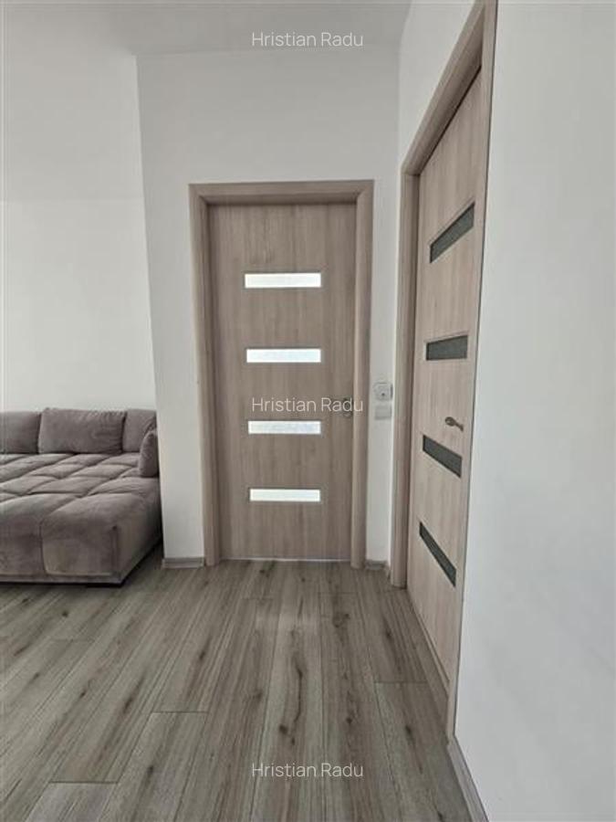 Apartament cu 3 camere semidecomandat în Bucureștii Noi - 9