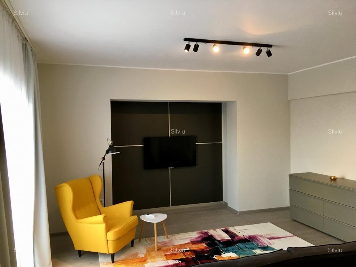 2 cam lux, centrala gaze, garaj subteran, priveliste deosebita - 4