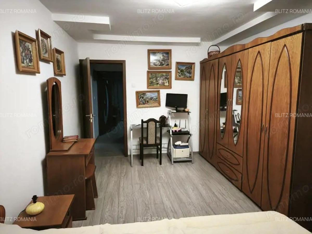 Apartament 2 camere, etaj 2, Siret - 3