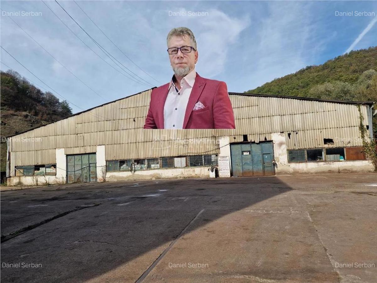 Resita CHIRIE Hangar 3600 Mp - 1