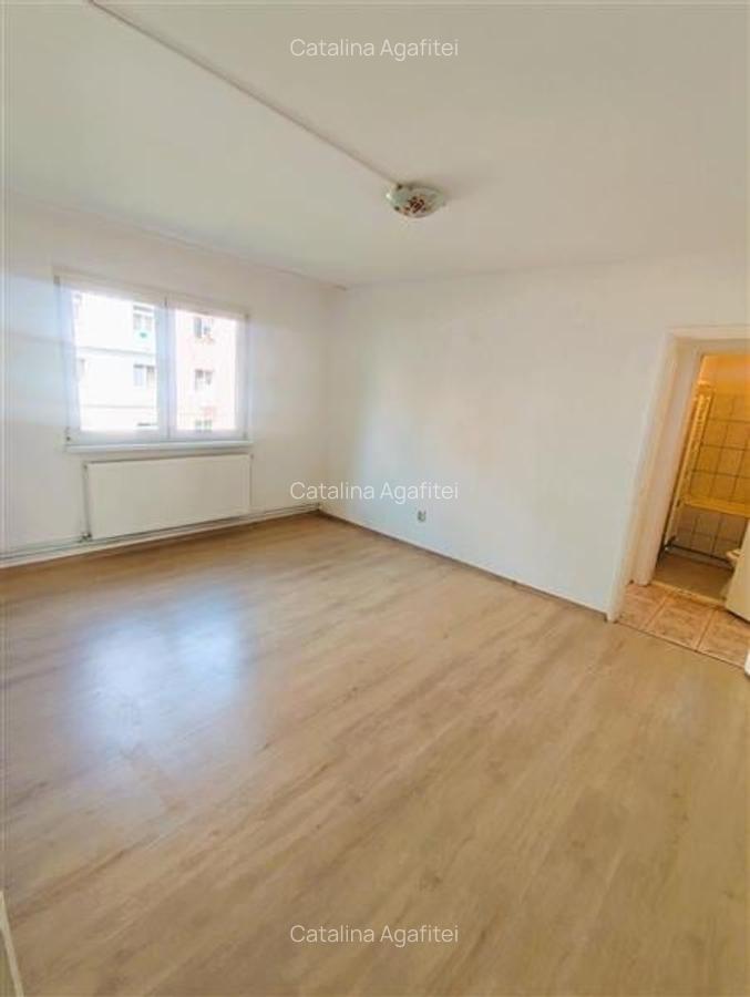 Apartament cu 2 camere semidecomandat în Electroprecizia - 2