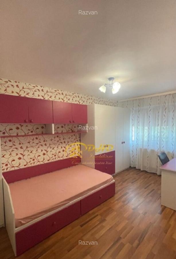 Apartament 3 camere Podu Ros - 2