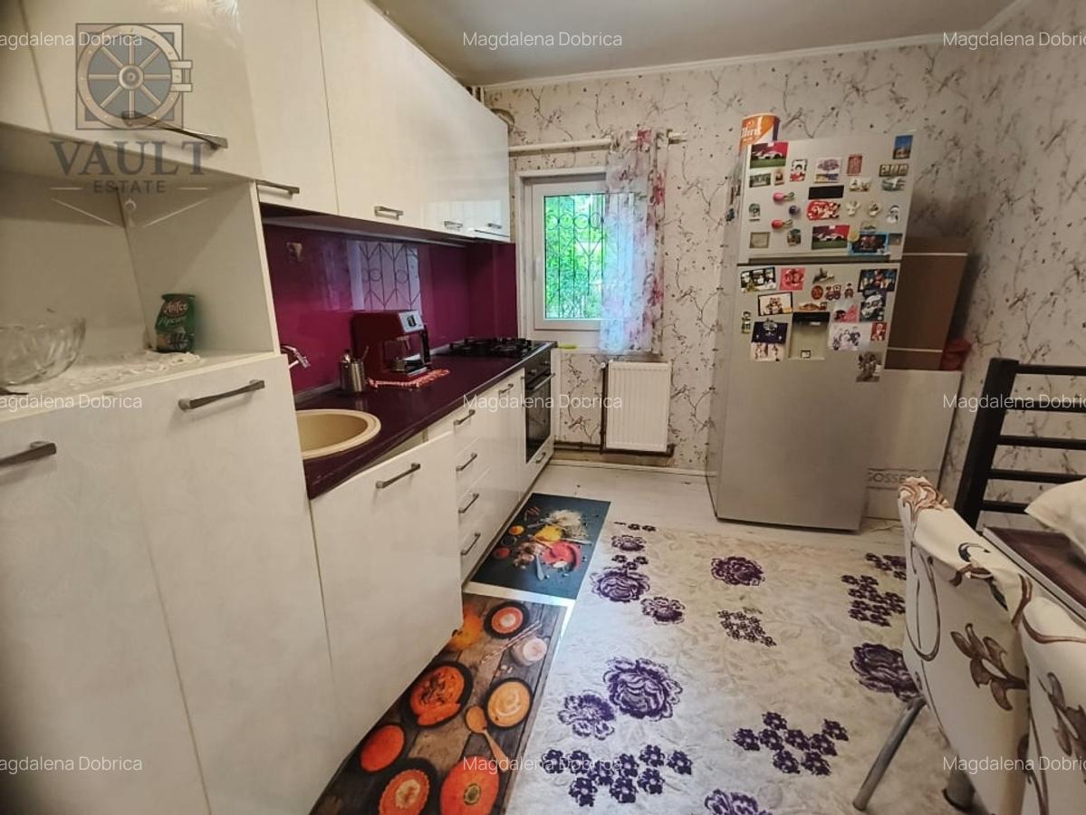APARTAMENT 3 CAMERE DECOMANDAT  FIZICIENILOR -SURAIA - 2