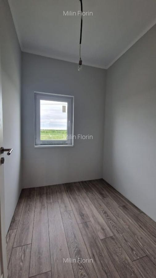 Proprietar Duplex P+M Cochet intrare Remetea - 159.900 Eur - 8