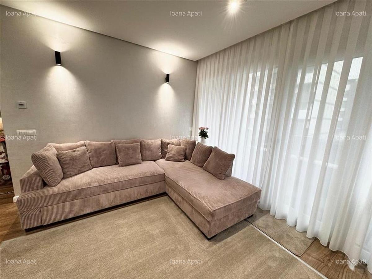Apartament cu 3 camere decomandat în Central - 11