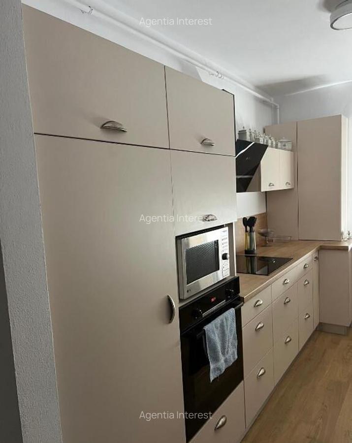 Vand apartament cu 2 camere in Gavana Pitesti - 9