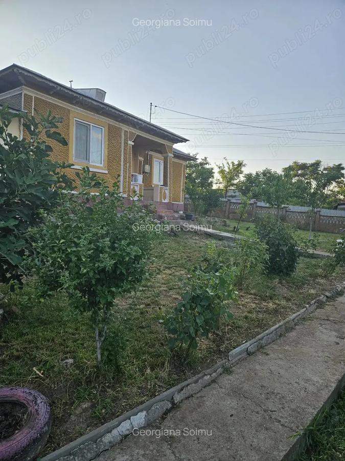 Casa de vanzare in ?ivi?a, jud. Gala?i 5 camere, teren 1100 mp - 3