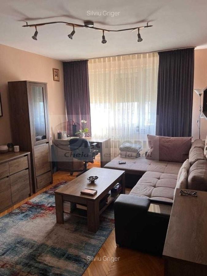 Apartament 3 camere , complet mobilat si utilat in Podu Ros 134.900 EUR - 2