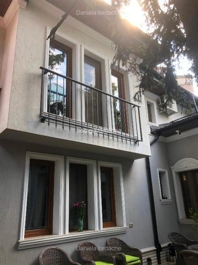 Casa, vila P+1, B-dul Carol cu Armand Calinescu - 4