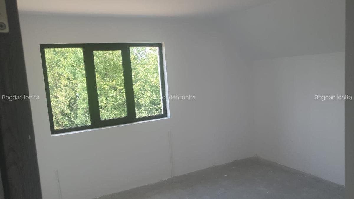 Palatul din Dobreni-5 Camere-La Bulevard-Teren 800mp-Apa Curenta-Comuna Dobreni - 9