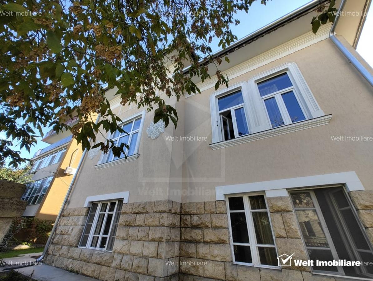 Casa de vanzare in Andrei Muresanu - zona exclusivista! - 2