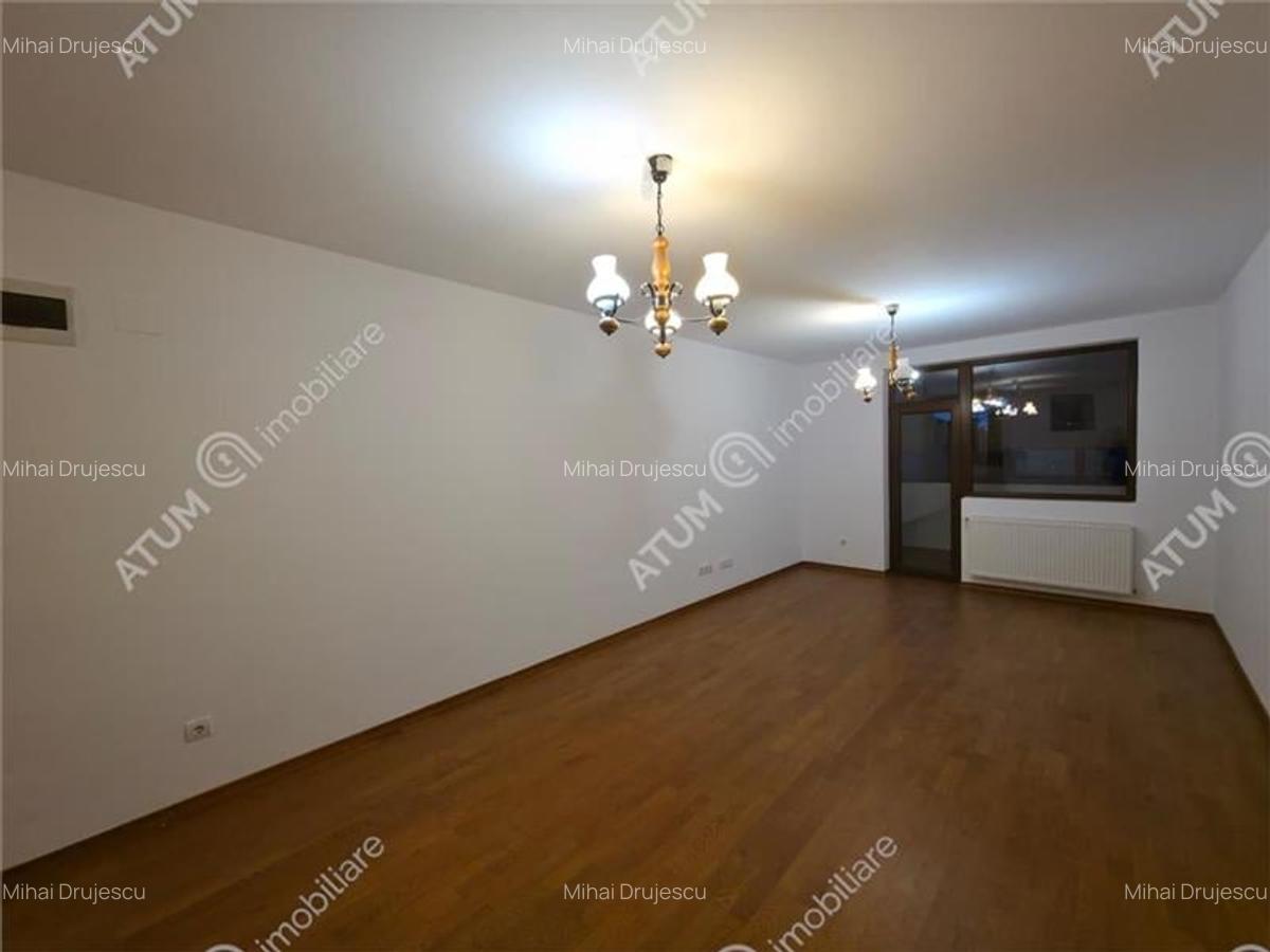 Apartament cu 3 camere 2 parcari si balcon in zona Selimbar din Sibiu - 2
