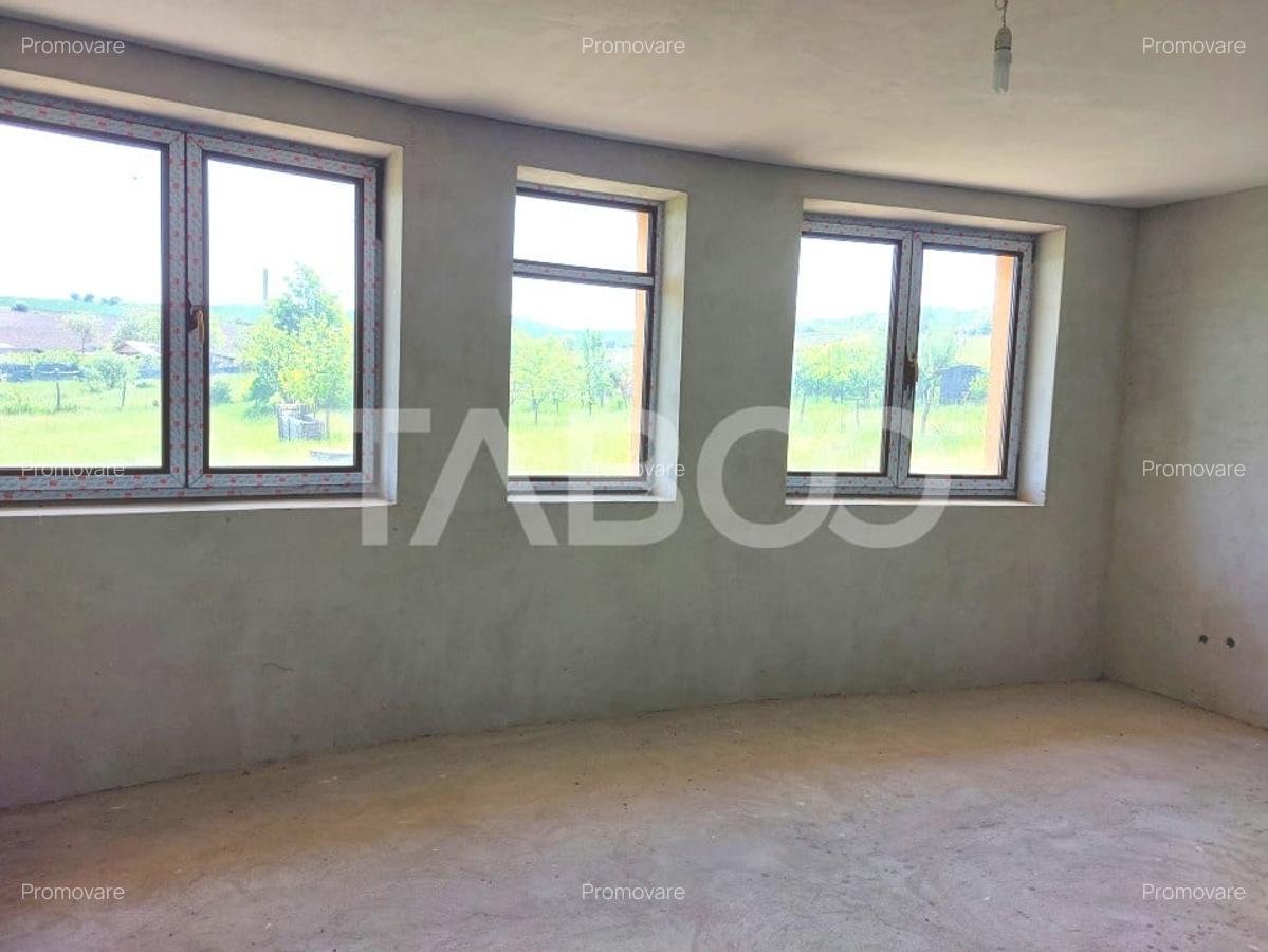 Casa individuala 5 camere cu teren 2000 mp Sura Mare Hamba Sibiu - 9