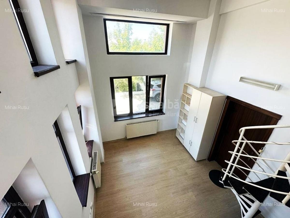 Garsonieră decomandată, mobilată în Bucium - 4