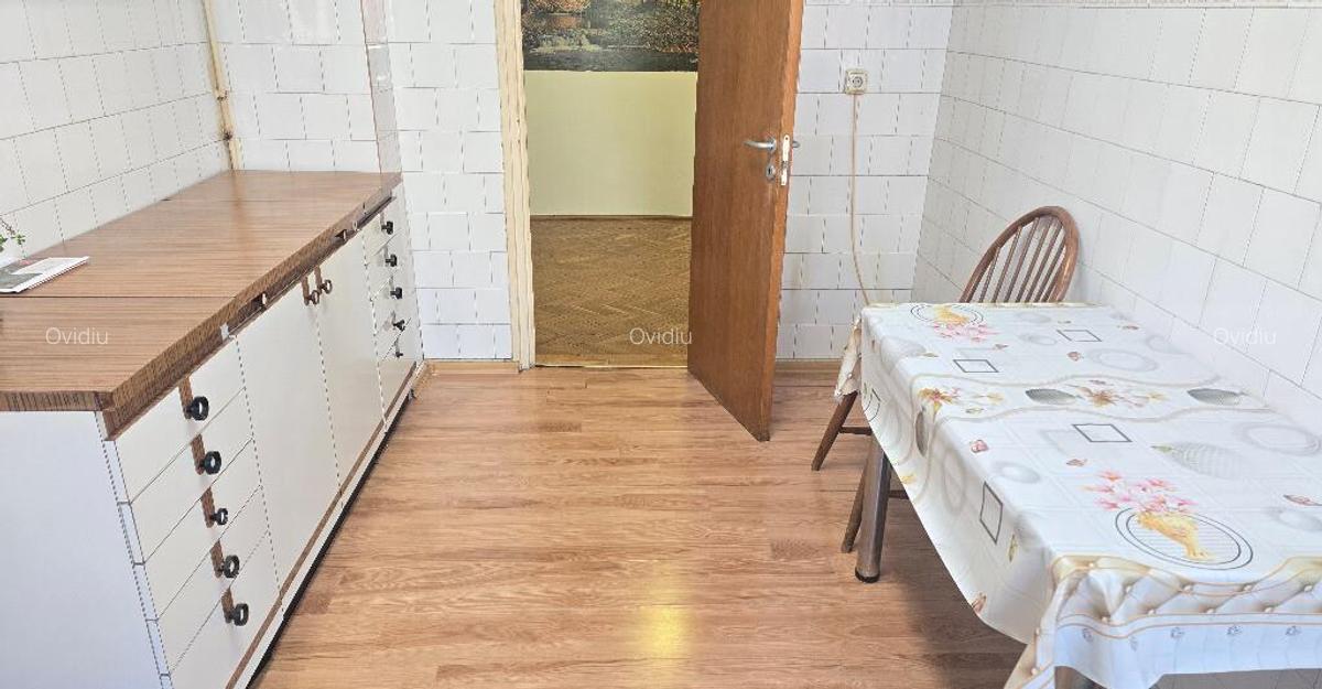 Vand apartament 3 camere decomandat, in Deva cu GARAJ sub bloc si BOXA - 4