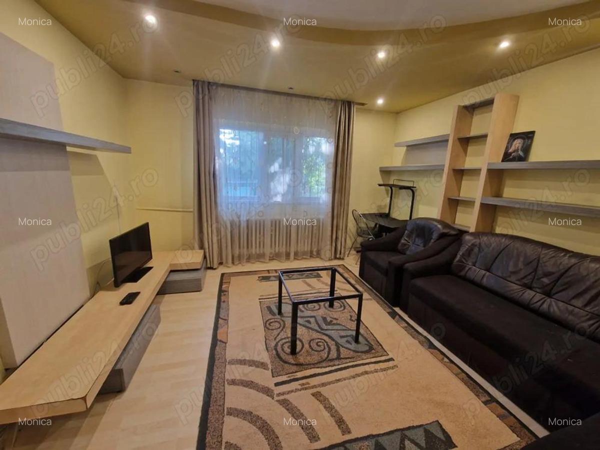 Apartament 3 camere decomandat , 2 Bai, Aradului - 1