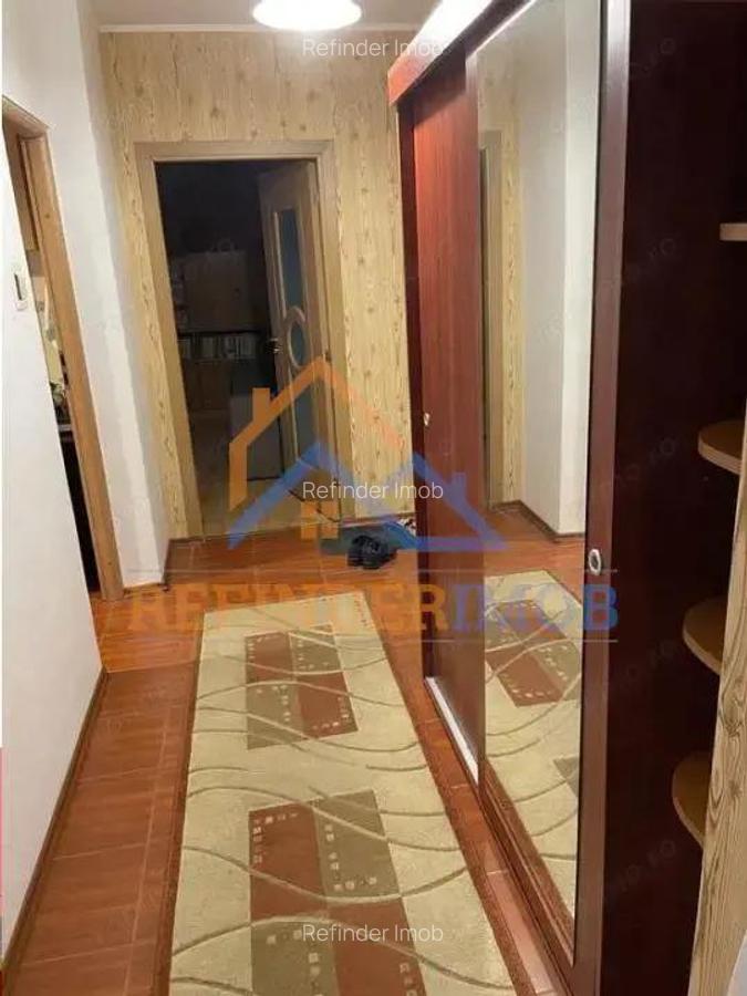 Vanzare apartament 2 camere, zona Parc Sebastian - 11