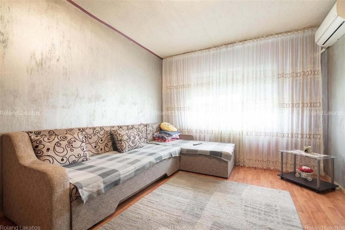 Apartament cu 3 camere decomandat în Iosia-Nord - 1