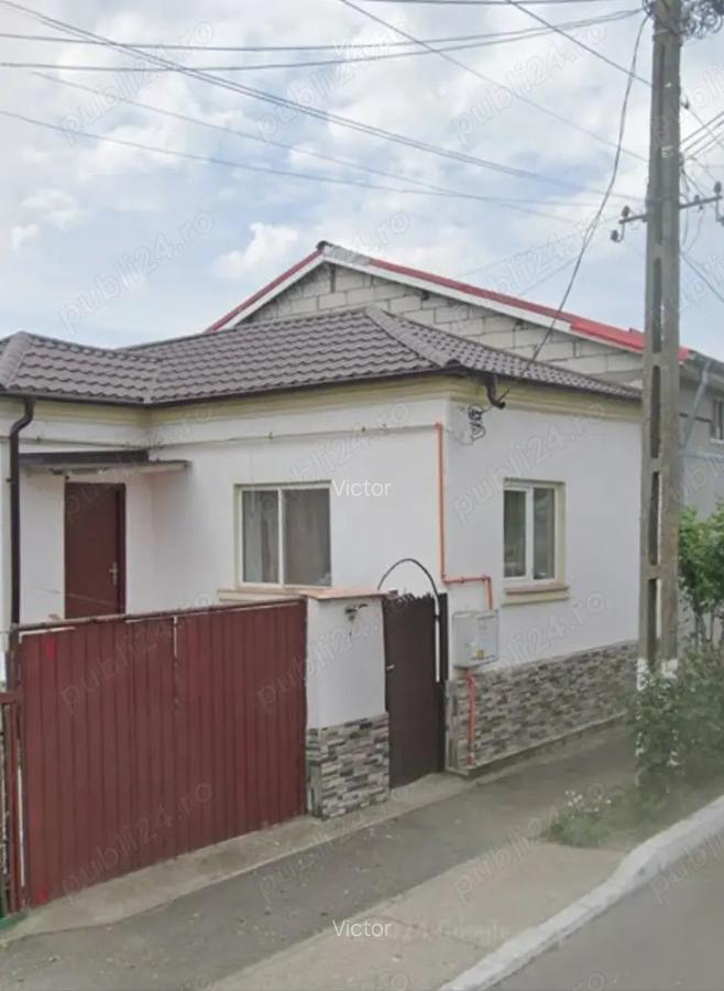 Casa de Vanzare Disponibila Turnu Magurele - 1