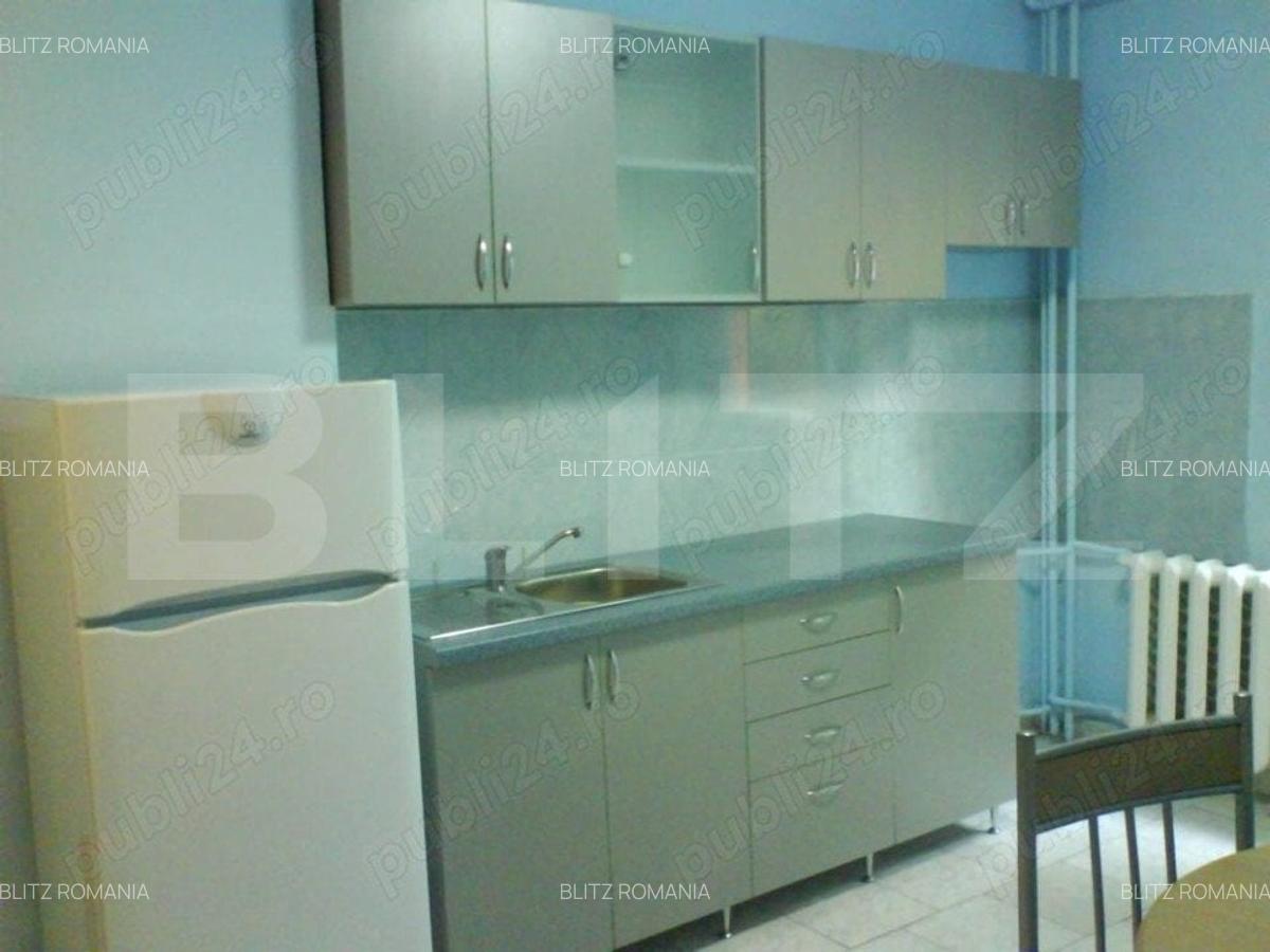 Apartament cu 2 camere semidecomandat, mobilat în Complex Studențesc - 2