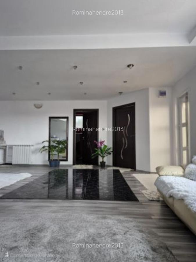 Casa Vila Curte Gradina - 1
