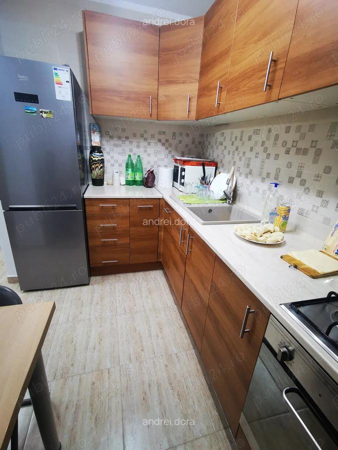 3 cam Drumul Taberei metrou Brancusi - 9