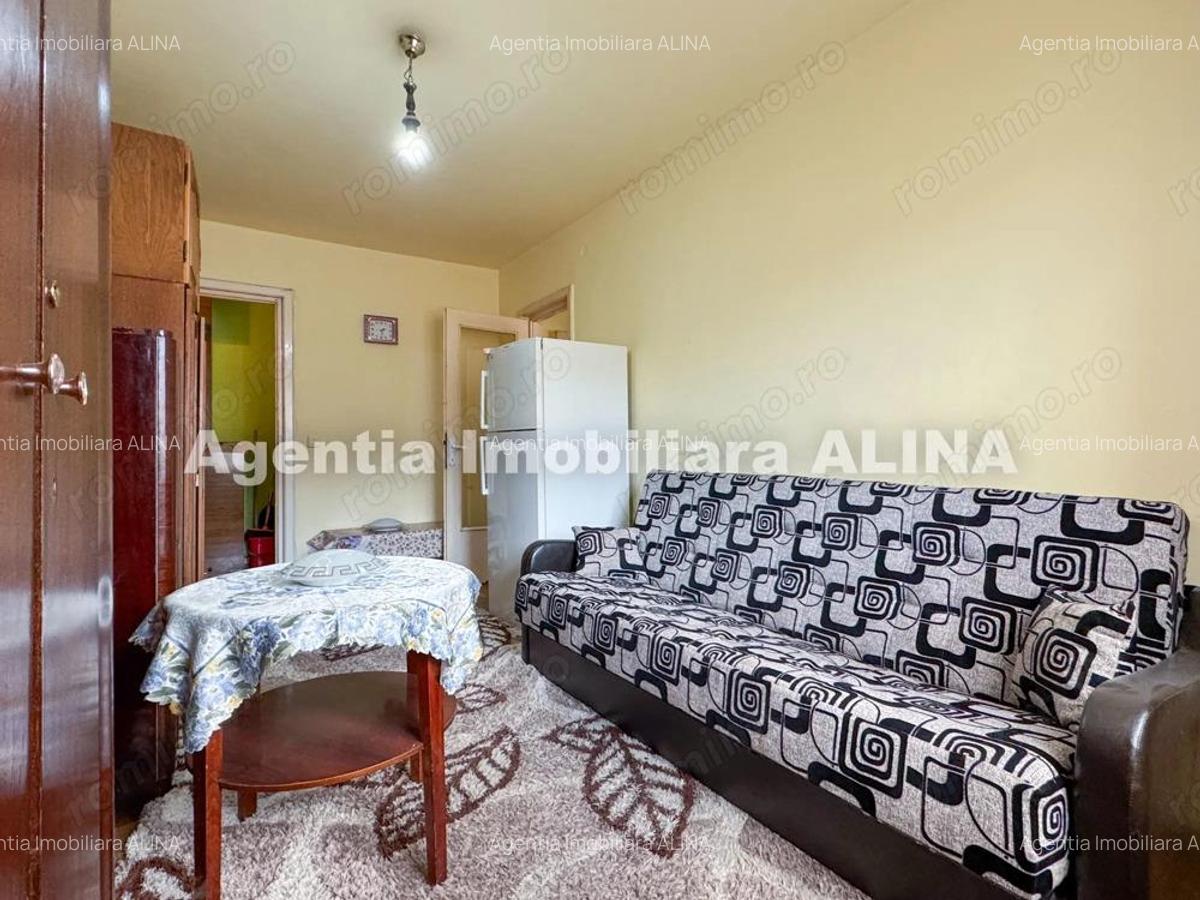 Ap. 2 camere in Deva, zona Dacia, Aleea Romanilor, 32 mp, semidecomandat, et. 3. - 1