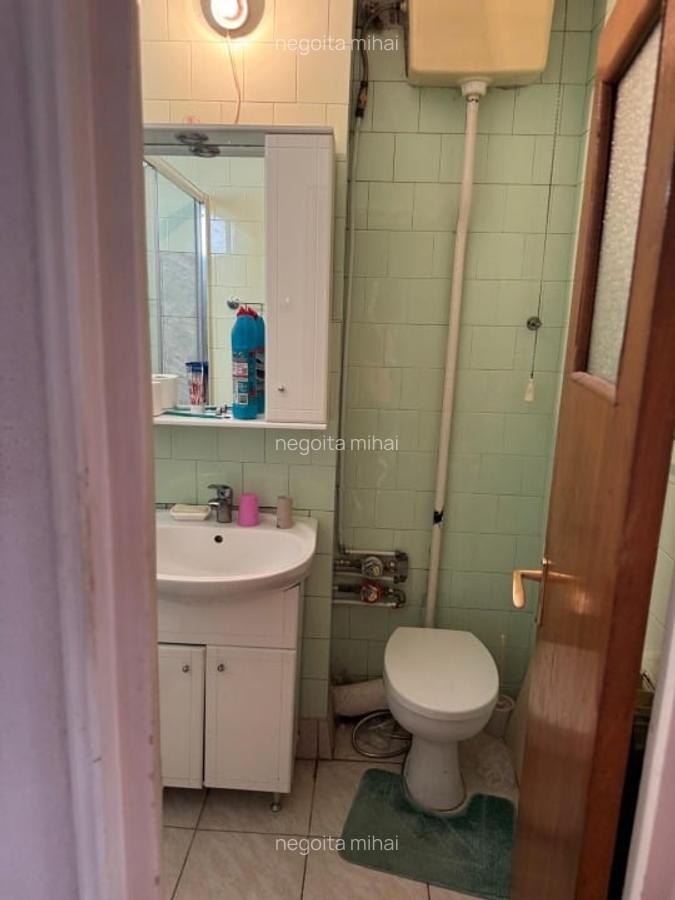 Apartament cu 3 camere semidecomandat în Obor - 11