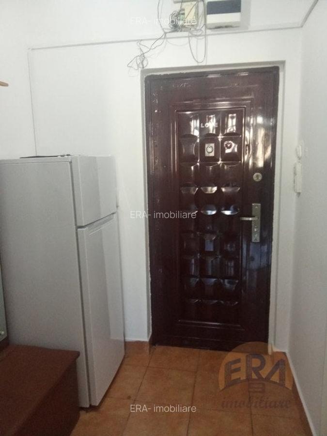 Garsonieră decomandată, mobilată în Rogerius - 4