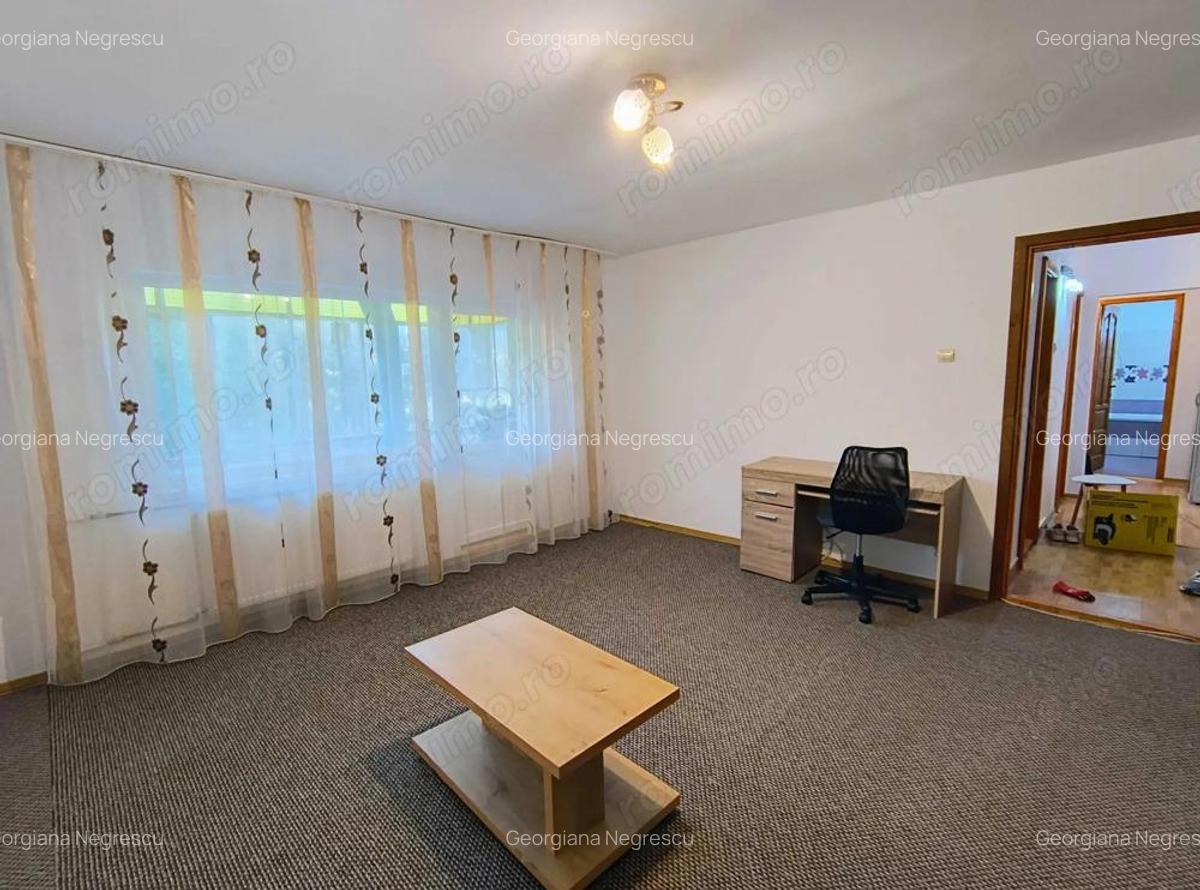 Proprietar, inchiriez pe termen lung Apartament 2 camere | Zona Lunei - 2