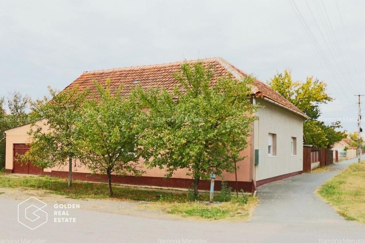 Casa in centrul localitatii Galsa - LINISTE LA TINE ACASA - COMISION ZERO - 1